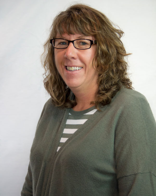 Portrait of Dawn Holloway